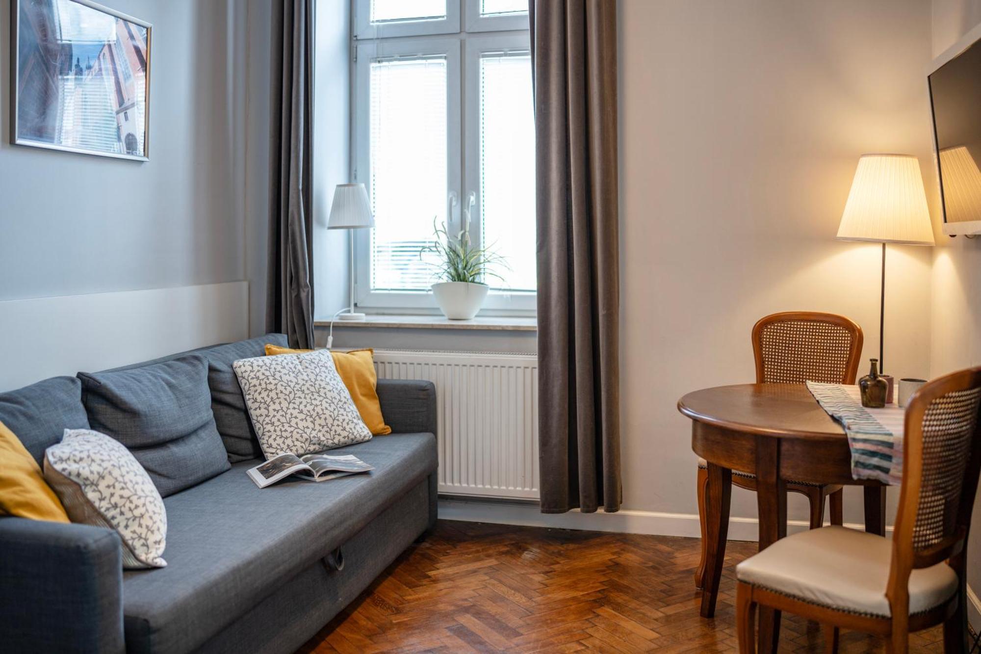 One-Bedroom Apartment Wróblewskiego 4 or 2 Street