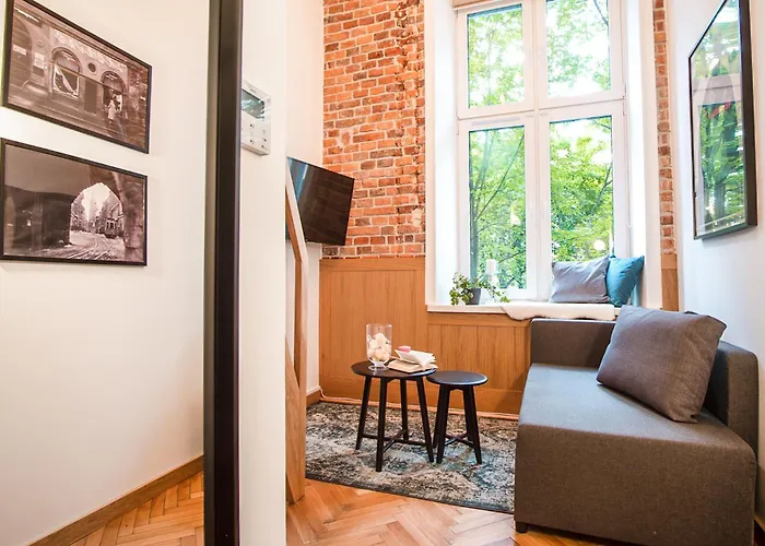 Tower Street Apartments By Mb Apartments